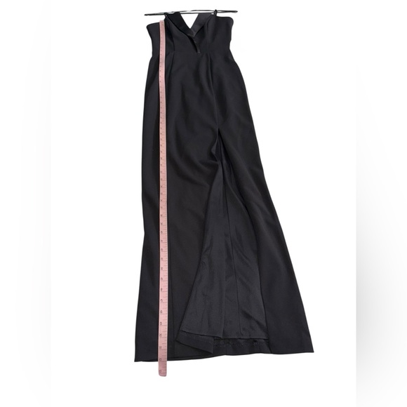 Betsy & Adam "VIOLETTE" LONG STRAPLESS V NECK TUXEDO DRESS Size 2 - Picture 7 of 11